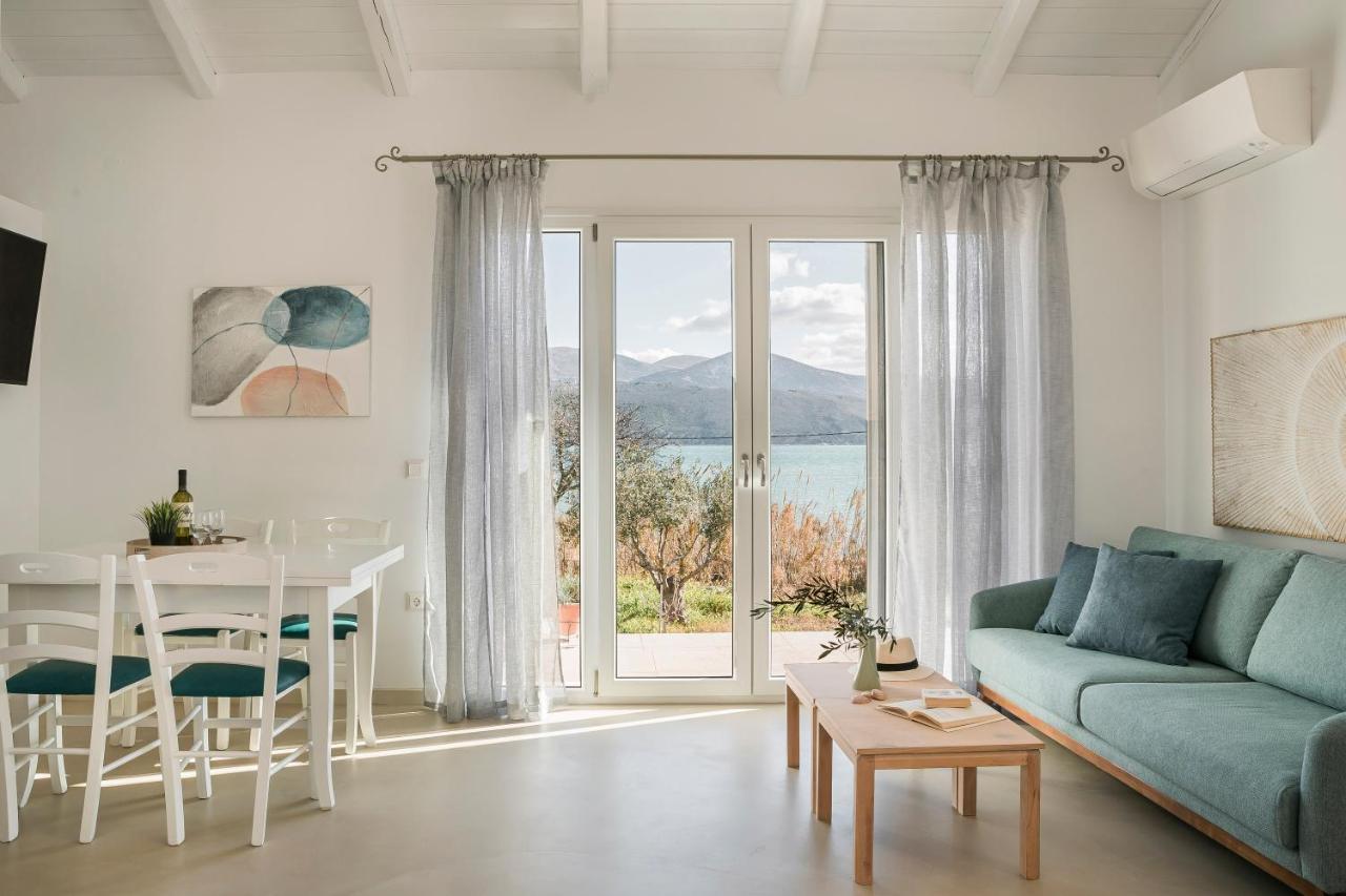 Apollonides Seafront Villa1 Aoede Lixouri Exterior foto