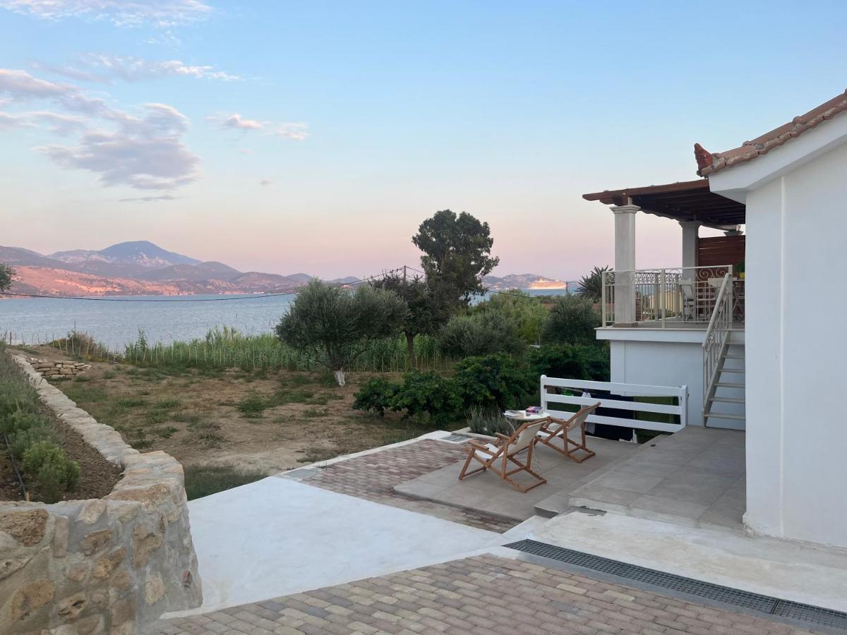 Apollonides Seafront Villa1 Aoede Lixouri Exterior foto